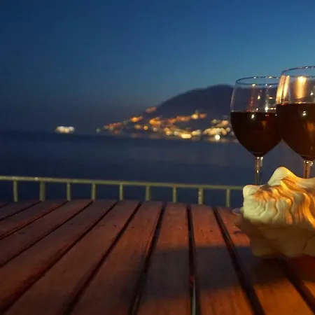 The Cliff Villa Maiori