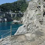 别墅 The Cliff *