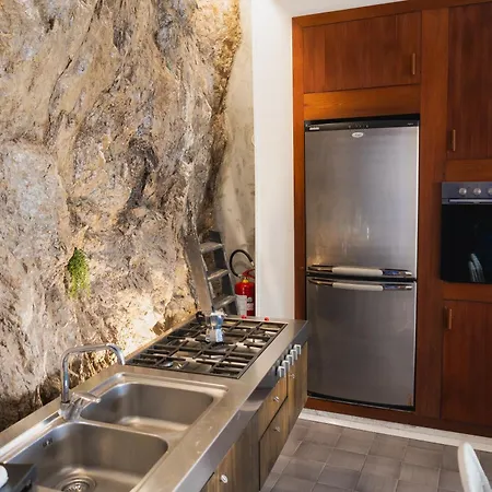 Villa The Cliff