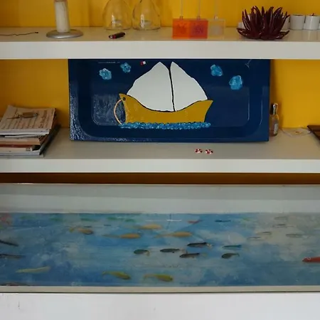 فيلة The Cliff مايوري